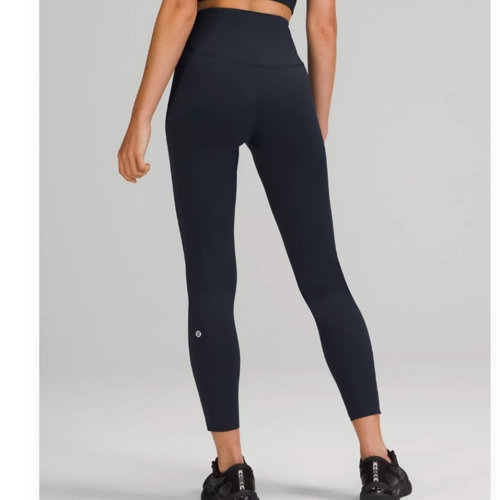 Lululemon Base Pace 25" High Rise Leggings Size 4